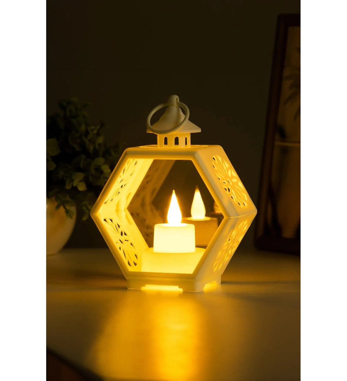 ELEGANT HEXAGON CANDLE LANTERN